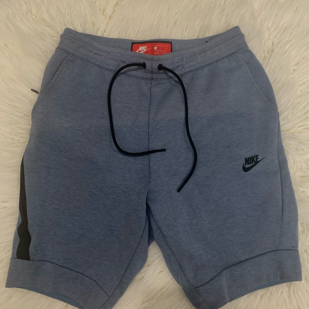 Nike Tech Shorts